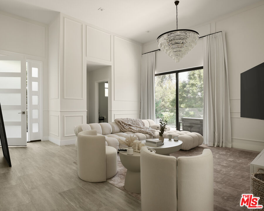 Single Family Residence, 4967 Llano dr, Woodland Hills, CA 91364 - 1