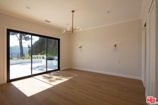 , 16832 Charmel ln, Pacific Palisades, CA 90272 - 7