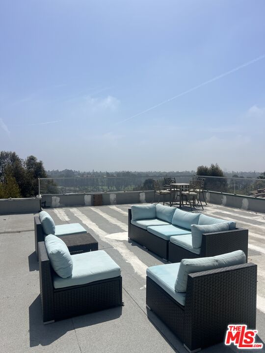 Apartment, 1400 San Remo dr, Pacific Palisades, CA 90272 - 1