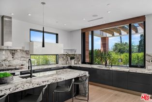 Single Family Residence, 455 Castle pl, Beverly Hills, CA 90210 - 17