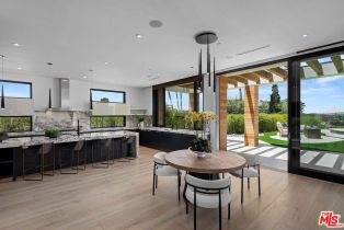 Single Family Residence, 455 Castle pl, Beverly Hills, CA 90210 - 15