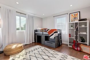 Single Family Residence, 11201 Segrell way, Culver City, CA 90230 - 32