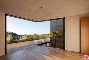 Single Family Residence, 1520 Carla rdg, Beverly Hills, CA 90210 - 14