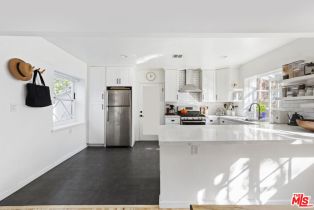 Single Family Residence, 5131 Tendilla ave, Woodland Hills, CA 91364 - 14