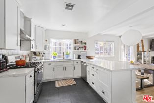 Single Family Residence, 5131 Tendilla ave, Woodland Hills, CA 91364 - 16