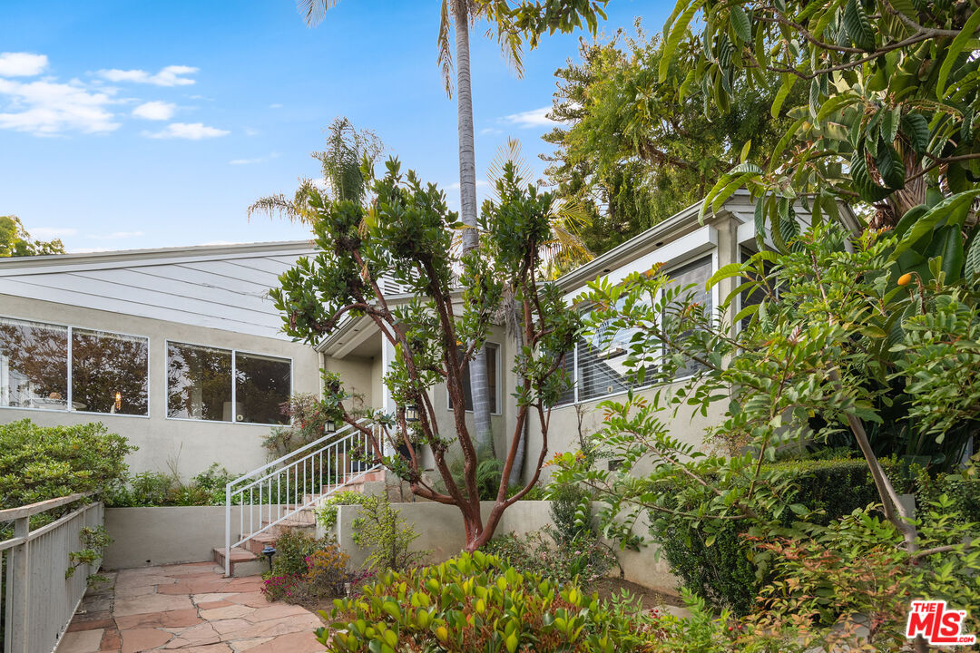 Single Family Residence, 1211 Hilldale ave, West Hollywood , CA 90069 - 1