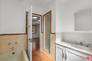 Residential Income, 711 Pier ave, Santa Monica, CA 90405 - 18