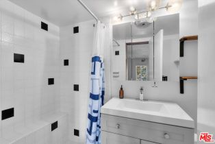 Residential Income, 711 Pier ave, Santa Monica, CA 90405 - 34