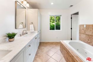 Single Family Residence, 22021 Celes st, Woodland Hills, CA 91364 - 18