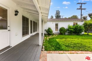 Single Family Residence, 22021 Celes st, Woodland Hills, CA 91364 - 37