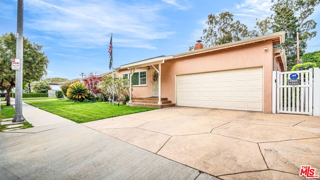 Single Family Residence, 5217 Berryman ave, Culver City, CA 90230 - 1