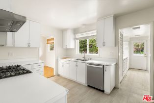 , 931 Las Pulgas rd, Pacific Palisades, CA 90272 - 15