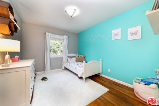 Single Family Residence, 22021 De La Osa st, Woodland Hills, CA 91364 - 12