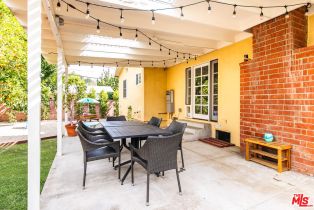 Single Family Residence, 22021 De La Osa st, Woodland Hills, CA 91364 - 21