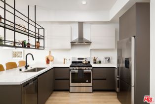 , 3833 Dunn, Culver City, CA 90232 - 2