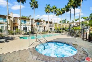 Condominium, 6432 Lunita rd, Malibu, CA 90265 - 39