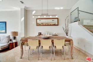 Condominium, 6432 Lunita rd, Malibu, CA 90265 - 9