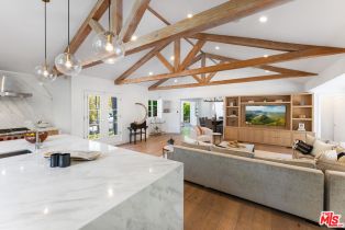 Single Family Residence, 3701 Longridge ave, Sherman Oaks, CA 91423 - 11