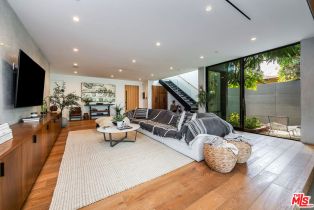 Single Family Residence, 1385 Palms blvd, Venice, CA 90291 - 5