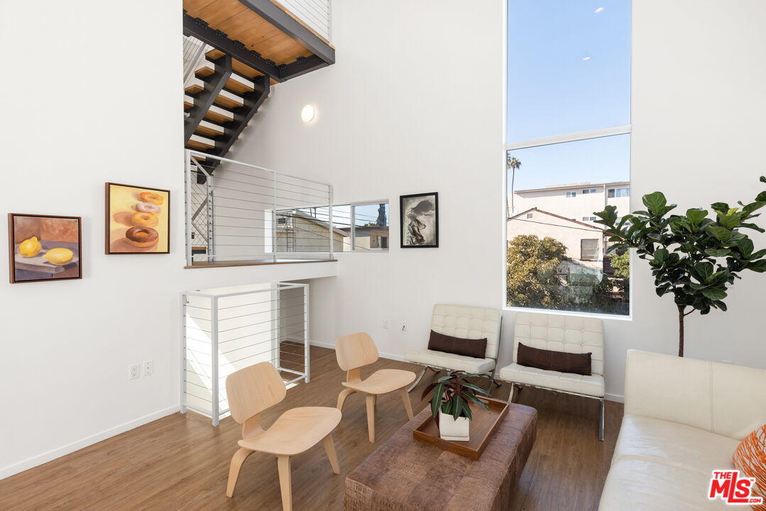 Condominium, 1244 14th st, Santa Monica, CA 90404 - 1