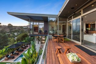 Single Family Residence, 1659 Waynecrest dr, Beverly Hills, CA 90210 - 3