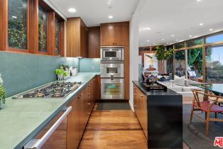 Single Family Residence, 1659 Waynecrest dr, Beverly Hills, CA 90210 - 10