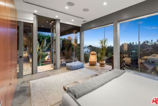 Single Family Residence, 1659 Waynecrest dr, Beverly Hills, CA 90210 - 15