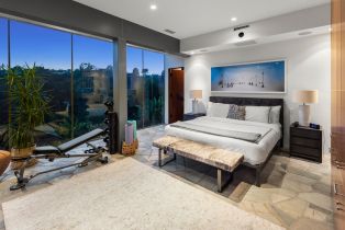 Single Family Residence, 1659 Waynecrest dr, Beverly Hills, CA 90210 - 14