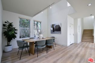 , 1701 Beverly Drive, Beverly Hills, CA 90210 - 4