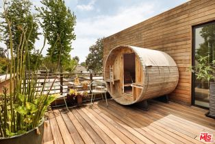 Single Family Residence, 4951 Nagle ave, Sherman Oaks, CA 91423 - 34