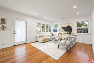 Single Family Residence, 2212 Navy st, Santa Monica, CA 90405 - 3