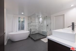 Single Family Residence, 17119 Bullock st, Encino, CA 91316 - 17