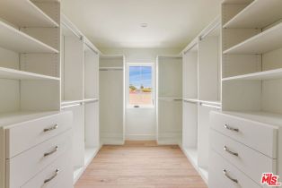 Single Family Residence, 2455 23rd st, Santa Monica, CA 90405 - 49