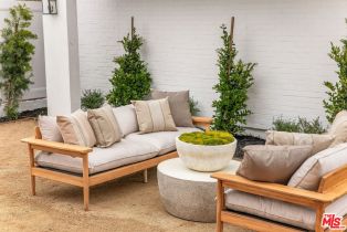 Single Family Residence, 2455 23rd st, Santa Monica, CA 90405 - 36