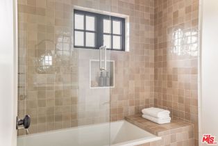 Single Family Residence, 2455 23rd st, Santa Monica, CA 90405 - 58