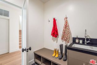 Single Family Residence, 2455 23rd st, Santa Monica, CA 90405 - 39