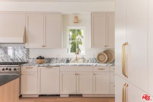 Single Family Residence, 2455 23rd st, Santa Monica, CA 90405 - 17