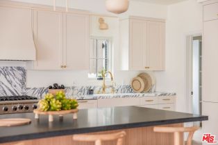 Single Family Residence, 2455 23rd st, Santa Monica, CA 90405 - 16