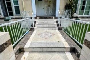 , 137 Crescent dr, Beverly Hills, CA 90212 - 7