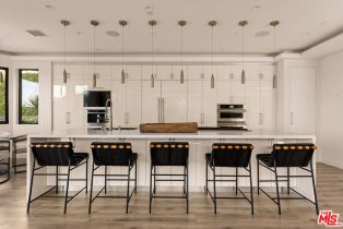 Single Family Residence, 3820 Knobhill dr, Sherman Oaks, CA 91423 - 7