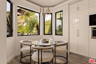 Single Family Residence, 3820 Knobhill dr, Sherman Oaks, CA 91423 - 9