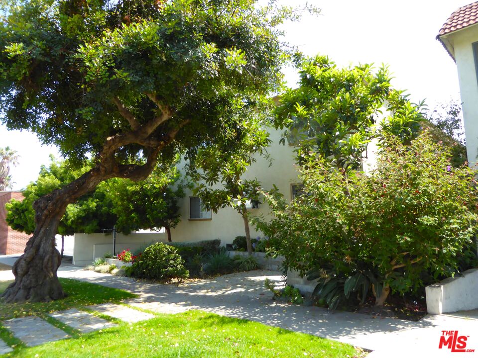 Condominium, 1144 10th st, Santa Monica, CA 90403 - 1