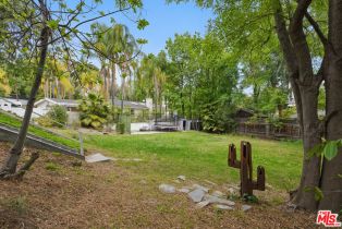 Single Family Residence, 5220 Melvin ave, Tarzana, CA 91356 - 30