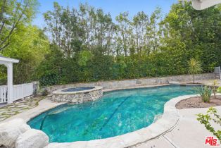 Single Family Residence, 5220 Melvin ave, Tarzana, CA 91356 - 24