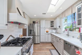 Single Family Residence, 11316 Sunshine ter, Studio City, CA 91604 - 12