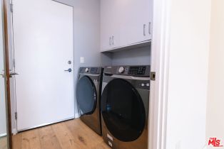 Single Family Residence, 3423 Scadlock ln, Sherman Oaks, CA 91403 - 35