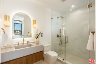 Single Family Residence, 4458 Jasmine ave, Culver City, CA 90232 - 36