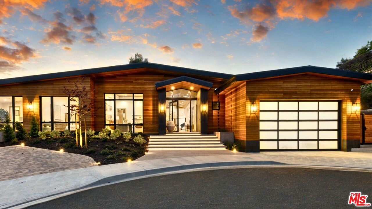 Single Family Residence, 9153 Janice pl, Beverly Hills, CA 90210 - 1