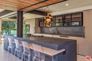 Single Family Residence, 1509 Amalfi dr, Pacific Palisades, CA 90272 - 9