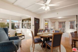 Single Family Residence, 160 Wadsworth ave, Santa Monica, CA 90405 - 5